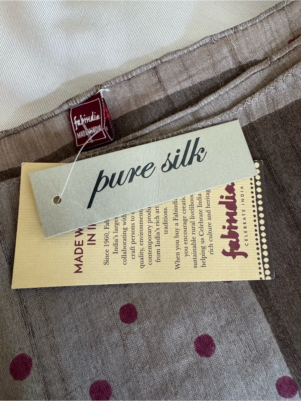 NWT FabIndia Brown Raw Silk Scarf - Picture 6 of 6